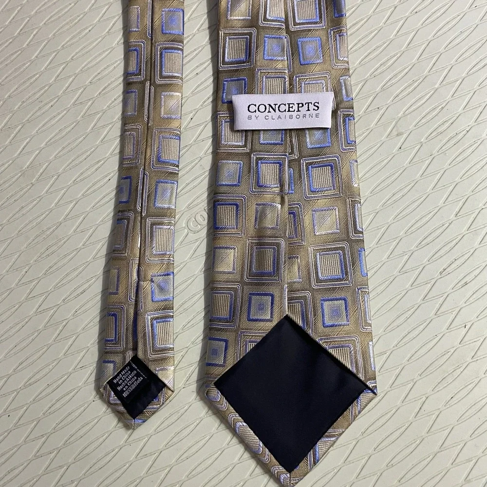 Claiborne‎ Concepts Tie Tan/Gold/Blue diamond Geometric Silk Necktie 59